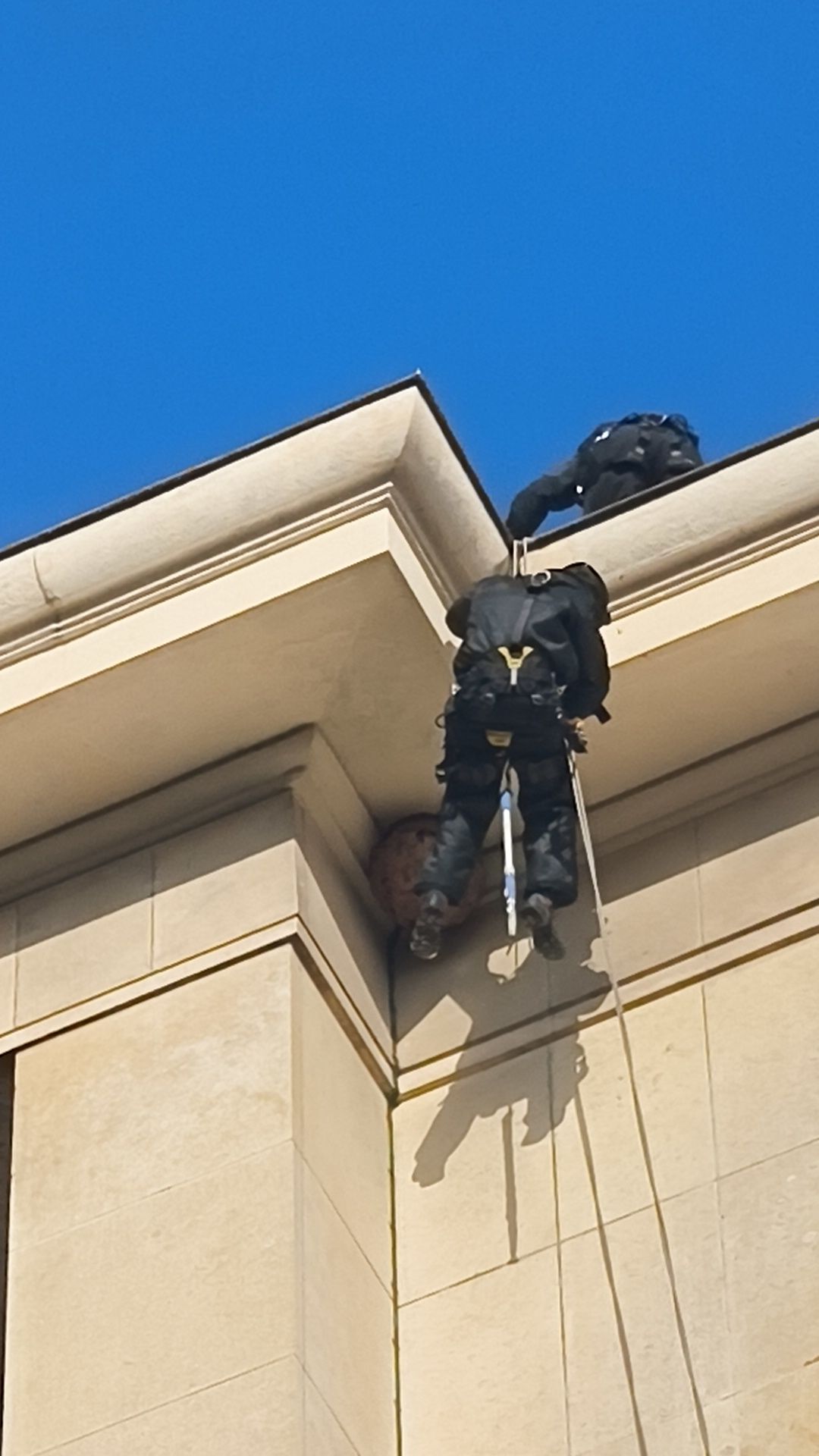 Intervention frelon 2